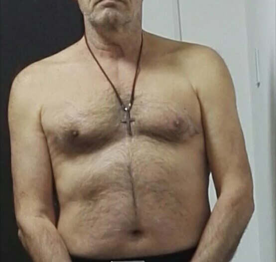 Barbat 50 ani, 180 cm, 78 kg, curat, finut,